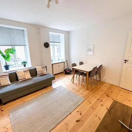 Cozy In Amager, Close To Centre Apartment Copenhagen
